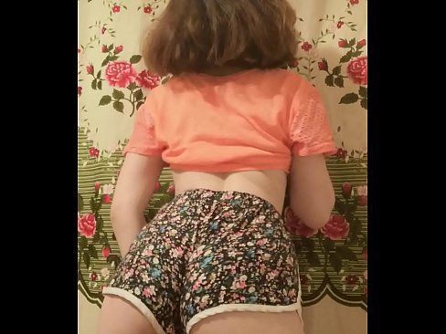 ❤️ Sexy jonk Babe deet hir Shorts op der Kamera of Porno op lb.masseffect1.ru